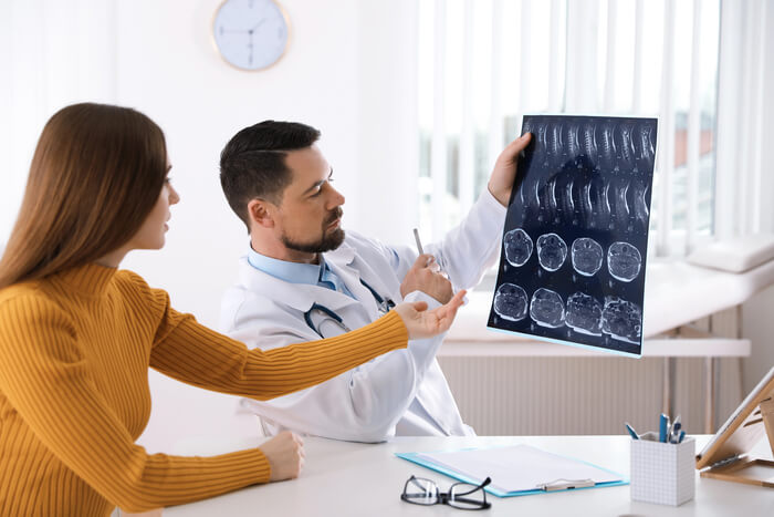 how-an-answering-service-for-neurologists-delivers-better-patient-support