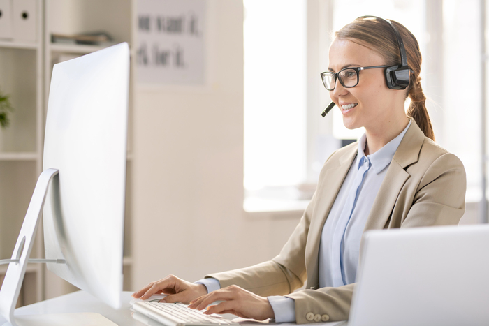 top-x-healthcare-call-center-trends-to-watch-in-2025
