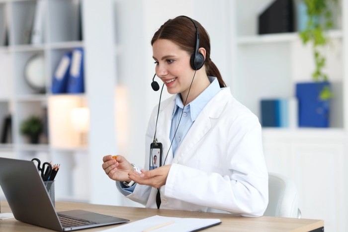 Choosing The Right Answering Service For Physicians