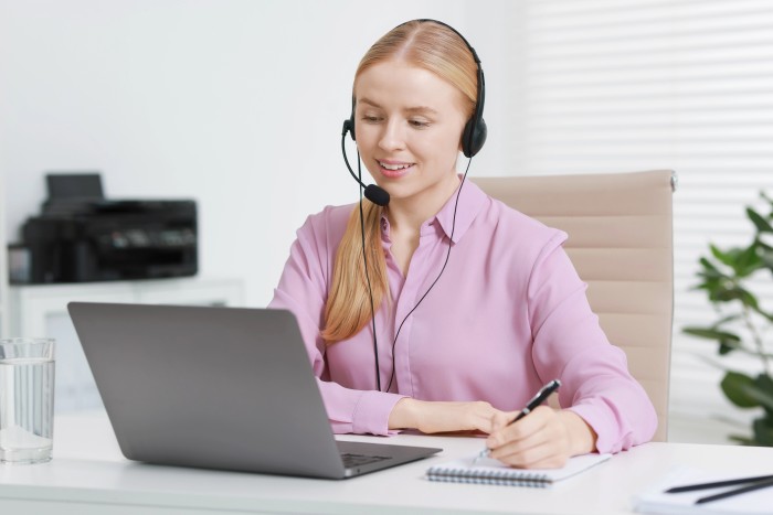 Why Every Healthcare Business Needs An Overflow Answering Service